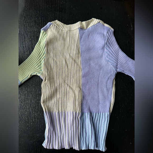 Stretchy Top - Picture 2 of 3